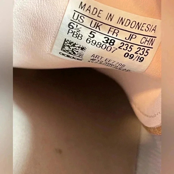 Adidas  x Stan Smith Boost Sneakers Size 6.5 - Picture 9 of 9